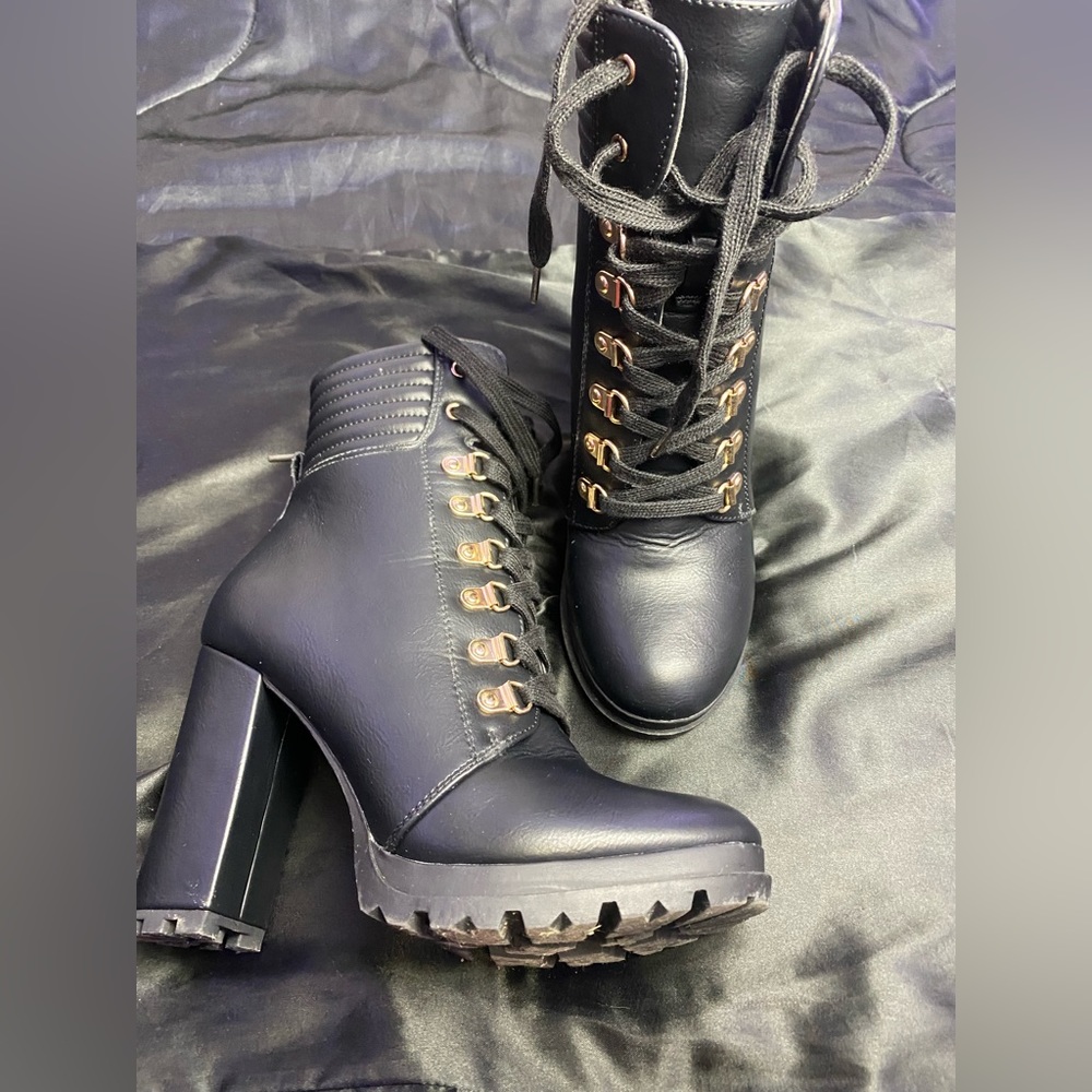 Black Just Fab Boots